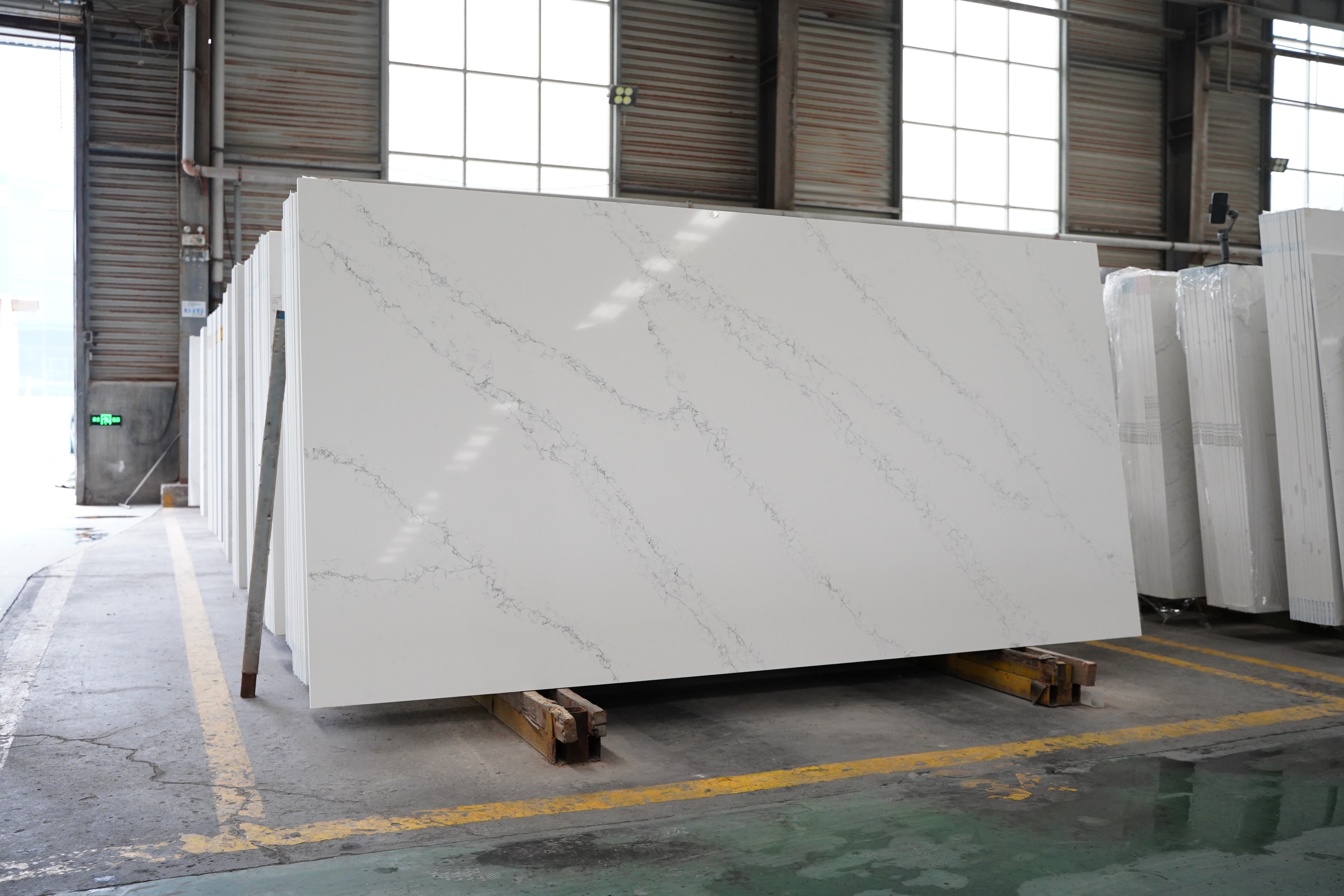 BritQuartz worktop 14